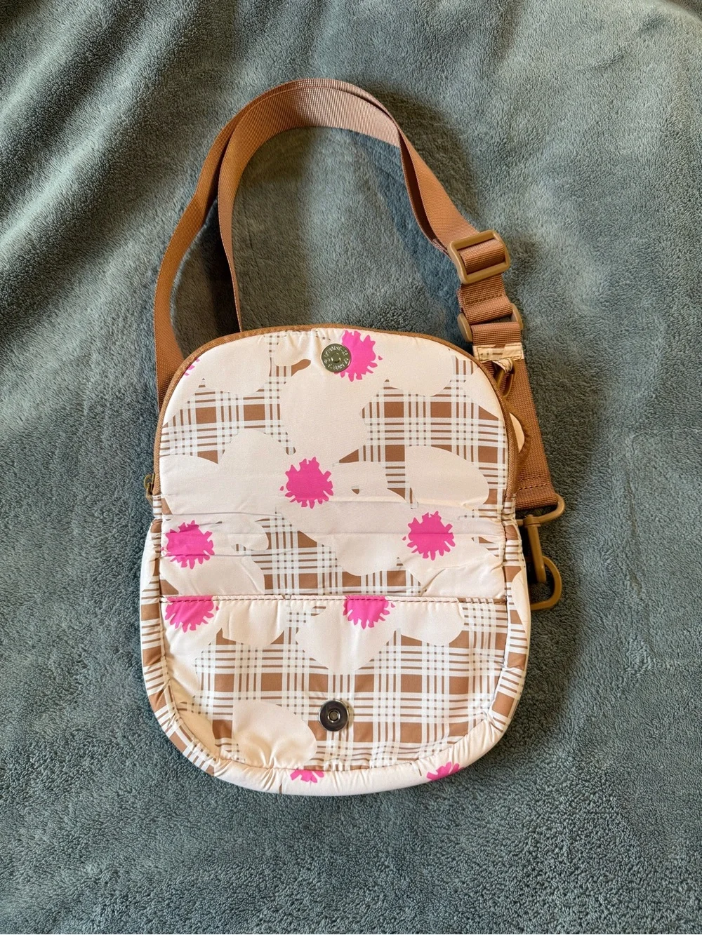 FIGHTING EEL: Barcelona Crossbody - Vintage Palaka Zinnia - Picture 2 of 8